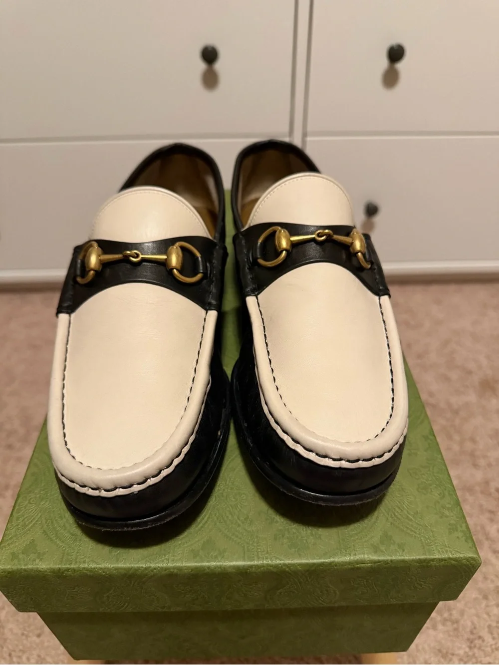 Gucci Two-Tone White & Black Leather Horsebit Loafers